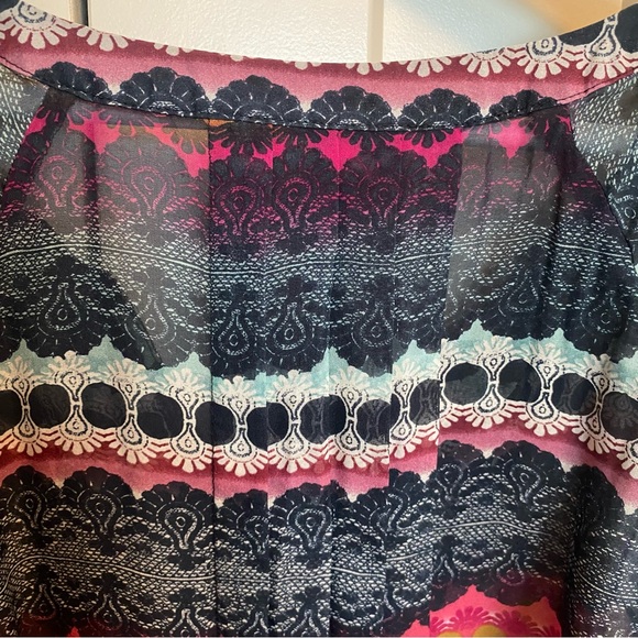 Odille 100% silk blouse 💛Size 4 - Picture 6 of 10